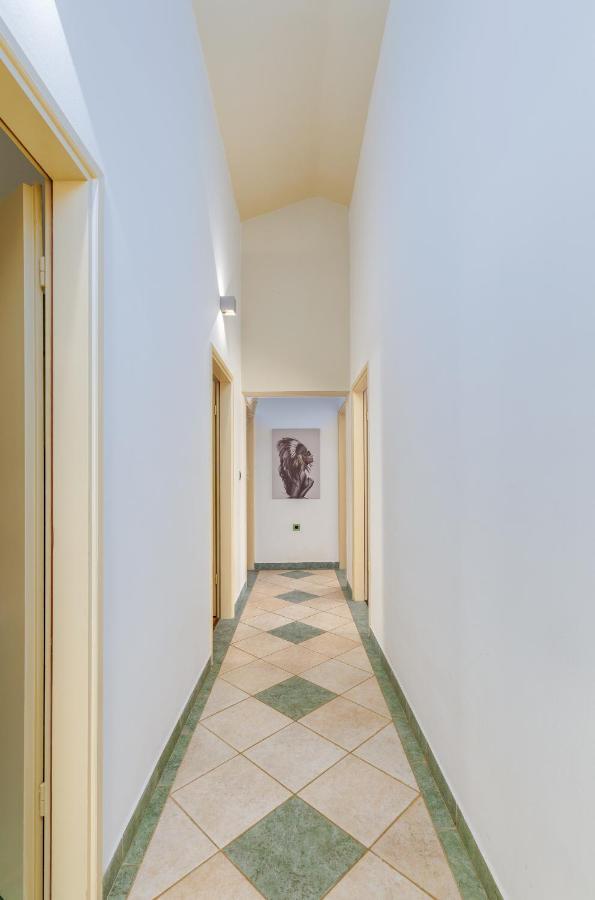 Villa Ostone Пула Экстерьер фото